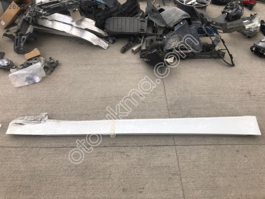 BMW 3 SERİ F30 SAĞ MARŞPİYEL 51777256912