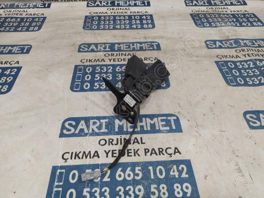 ÇIKMA RENAULT CLİO 4 SAĞ ARKA EMNİYET KEMERİ TOKASI