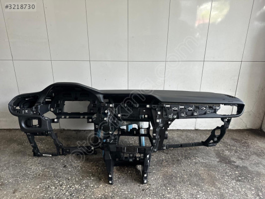 Opel Corsa f ön Göğüslük çıkma
