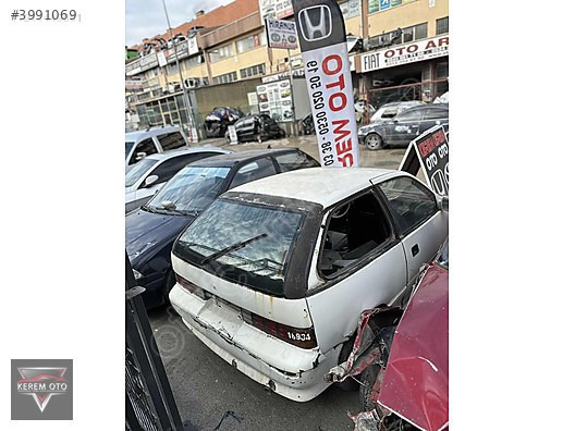 90 model SUZUKİ SWİFT BAGAJ KAPAĞI