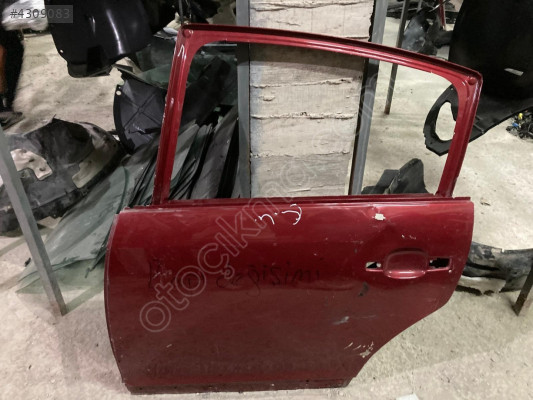 CİTROEN C4 SOL ARKA KAPI