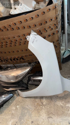 FORD FOCUS 4 SOL ÇAMURLUK ORJİNAL ÇIKMA 3X