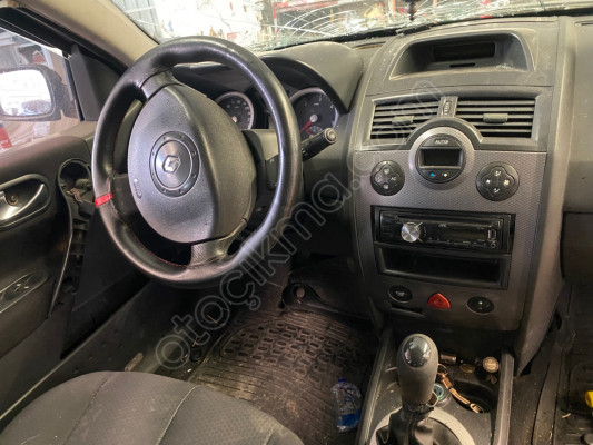 RENAULT MEGANE 2 KLİMA KONTROL PANELİ