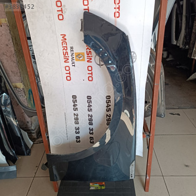 Audi A5 sol ön çamurluk çıkma orjinal