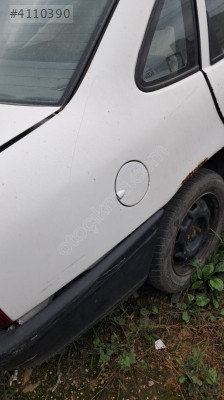 OPEL VECTRA A SAĞ ARKA ÇAMURLUK KESME.OTO ERKAN ÜNYE