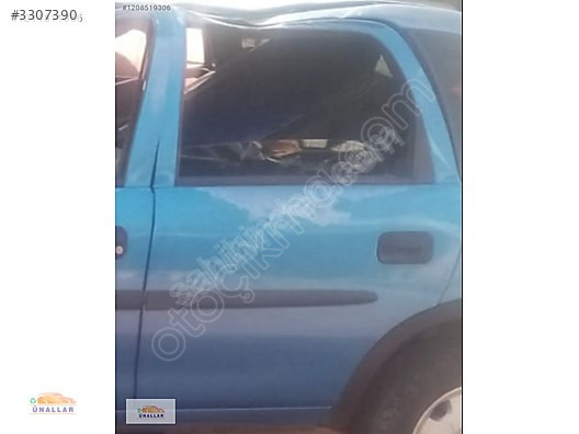OPEL CORSA B SOL ARKA KAPI ÜNALLAR OTO ÇIKMA YEDEK PARÇA