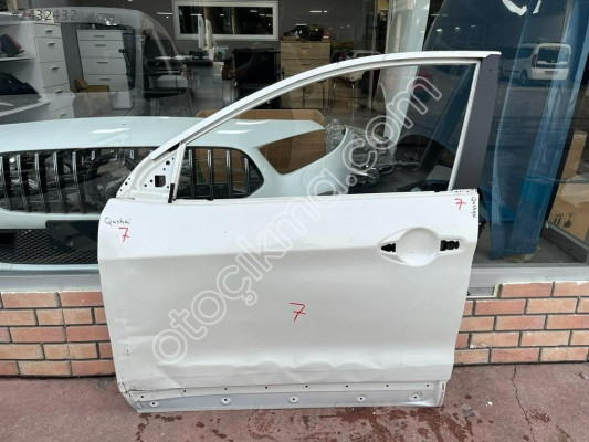 NİSSAN QASHQAI SOL ÖN KAPI