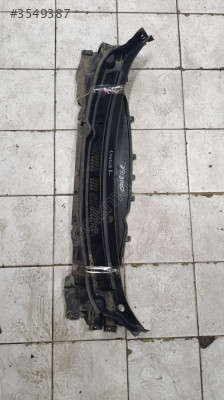 Ford Tourneo Courier Orjinal Ön Cam Izgarası