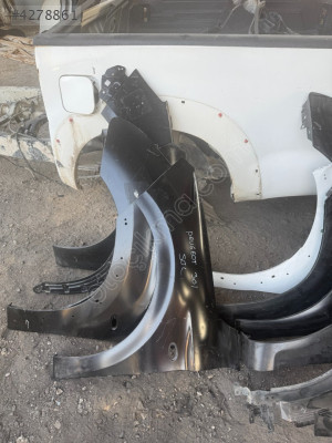 PEUGEOT 301 SOL ÖN ÇAMURLUK SIFIR ORJİNAL