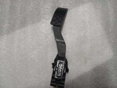 5Q1723503K Golf Gaz Pedalı