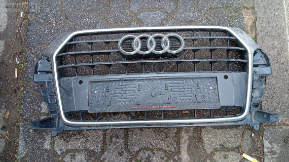 Audi Q3 Ön Panjur Orijinal Çıkma