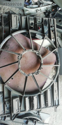 Audi A4 A8 Q7 Modeli İçin 8W0121003B Çıkma Fan Davlumbazı