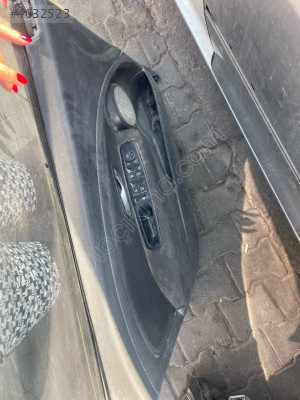 Renault fluence solan kapı döşemesi