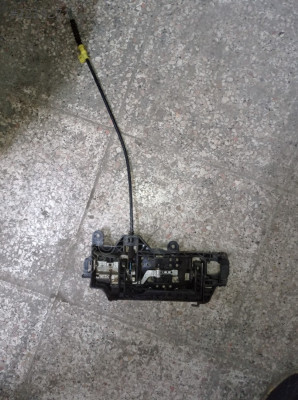 8W0183811A 16-19 A4 ORJ. ÇIKMA SOL ÖN KAPI KİLİDİ