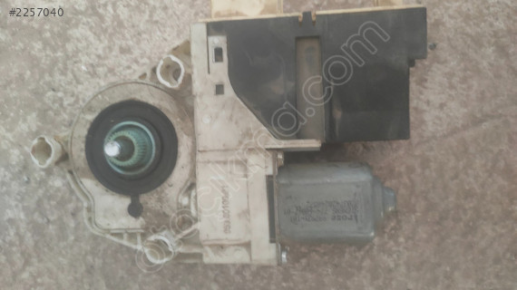 Peugeot 307 çıkma cam motoru 0536010901