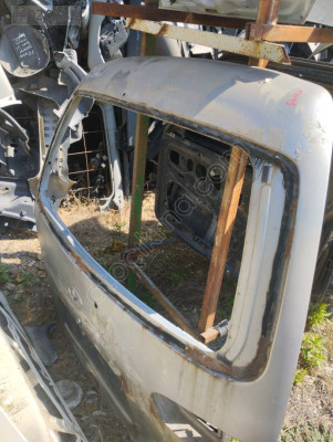 Hyundai Starex arka bagaj kapağı