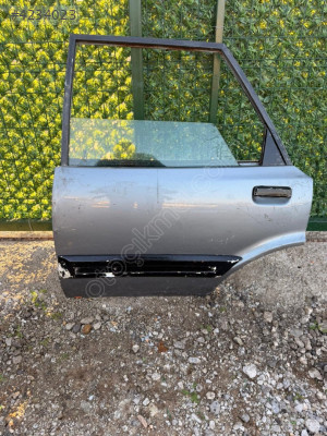 Ford taunus sol  arka kapı