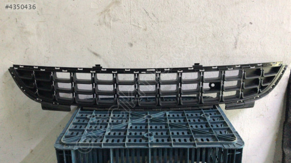 OPEL CORSA D ÖN TAMPON ORTA IZGARA ÇIKMA ORJİNAL YEDEK PARÇA