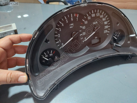 OPEL CORSA C KM SAATİ BENZINLI 091 66 814FL