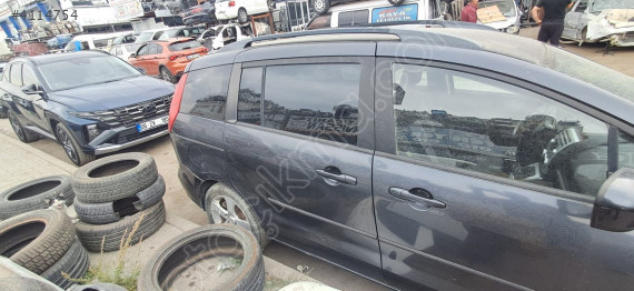 MAZDA 5 SAĞ ARKA KAPI