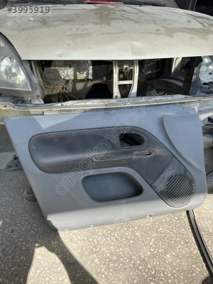 Renault clio 2 symbol 1999-2009 Sol ön kapı döşemesi