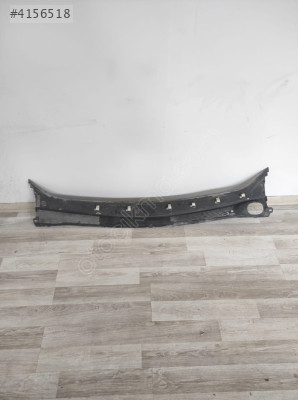 DACİA SANDERO ORJİNAL CAM ÖN IZGARASI 1170367X