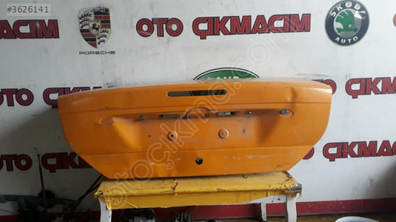 FORD FOCUS 1 SEDAN BAGAJ KAPAĞI