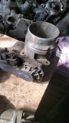 VOLVO S60 GAZ KELEBEĞİ V60-XC60-XC90-2.0 DİZEL ÇIKMA 32202650