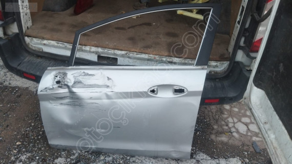 2009-17 FORD FİESTA SOL ÖN KAPI ORJİNAL ÇIKMA