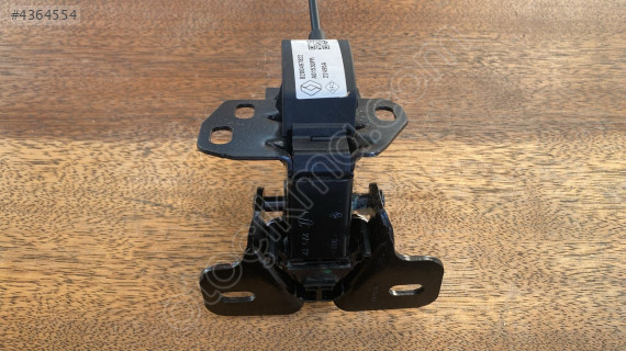 RENAULT KANGOO III BAGAJ KİLİDİ KARŞILIKLI 8200497822