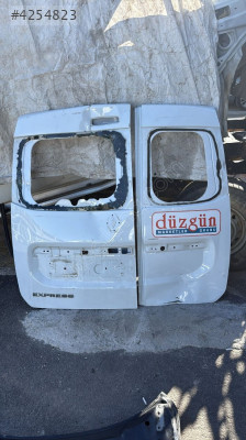 Renault cam express sağ sol bagaj kapağı