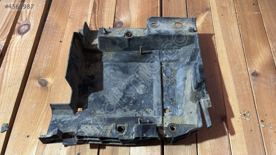 renault laguna 2 akü altı kabı orjınal