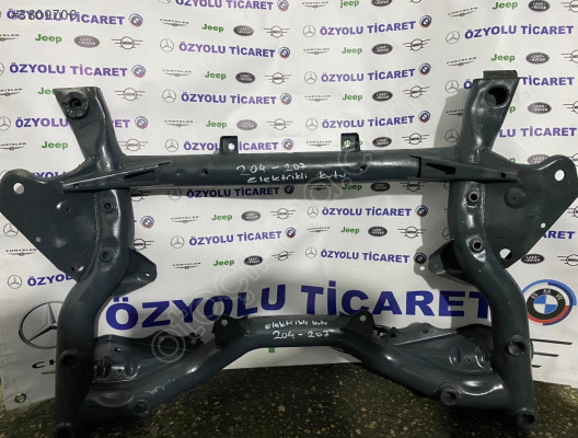 MERCEDES W207 E Coupe Ön Motor Alt Travers A2046280657