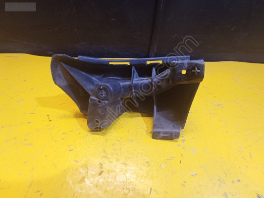RENAU CLİO 2 THALİA SAĞ ARKA TAMPON DESTEK BRAKETİ 8200699876