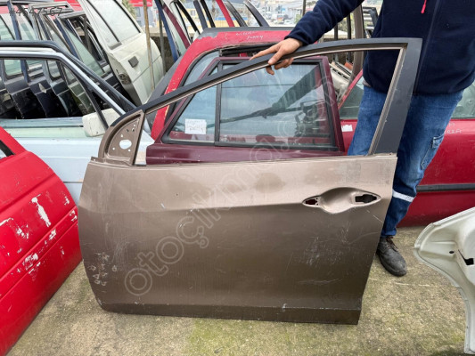 HYUNDAİ İ30 SOL ÖN KAPI ORJİNAL ÇIKMA TEMİZ ÜRÜN