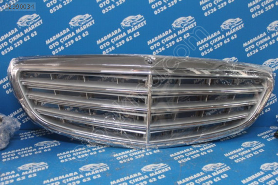 A 205 880 15 83 MERCEDES 205 EXCLUSİVE ÖN PANJUR SIFIR