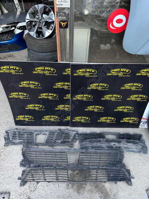 Peugeot 3008 2008 508 Tampon Orta Izgaralar Çıkma Orjinal