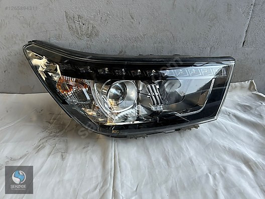 SSANGYONG TİVOLİ SAĞ FAR ÇIKMA ORJİNAL