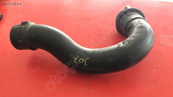P206-P307 HAVA FİLTRE BORUSU ORJ ÇIKMA 9646617980