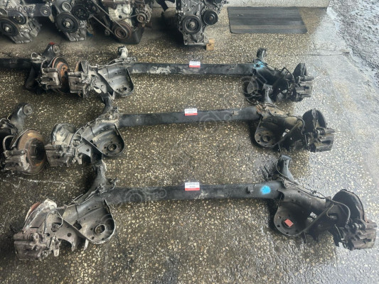 TOYOTA COROLLA 1.6 ARKA DİNGİL
