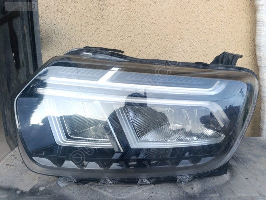 DACİA DUSTER SOL FAR LEDLİ ORJİNAL ÇIKMA