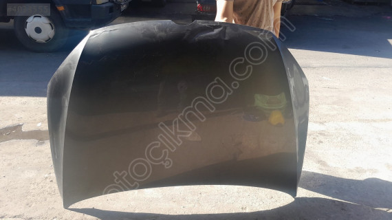 Volkswagen Golf 7 İçin Çıkma Kaput Parçası