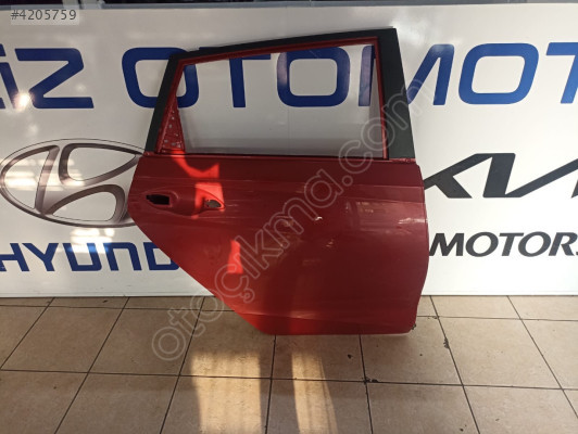 HYUNDAİ İ20 2020-2025 SAĞ ARKA KAPI ORİJİNAL ÇIKMA