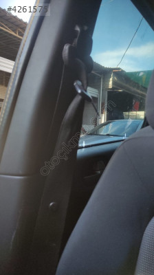 MİTSUBİSHİ COLT EMNİYET KEMERİ