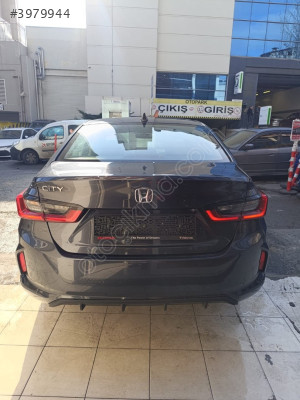 HONDA CİTY BAGAJ KAPAK ORJİNAL SÖKME YEDEK PARÇA HATASIZ