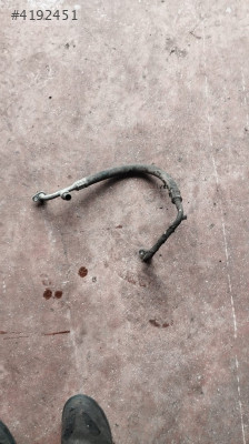 Dacia Logan   -  1.4 1.6 kompresör borusu