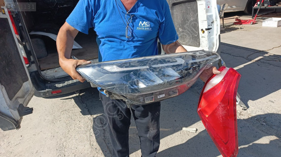 FORD CUSTOM SAĞ ÖN FAR FULL LED ORJ ÇIKMA 2023-24