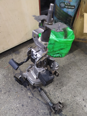 Renault Megane 3 kartlı direksiyon mili