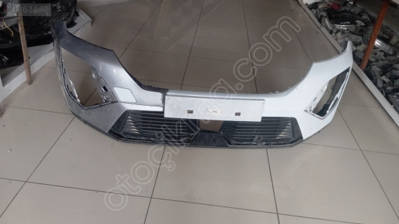 2023 2024 Peugeot 2008 ön tampon