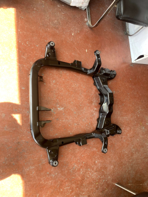 ÖZMEN OPEL MERİVA ÖN TRAVERS ALT BEŞİK